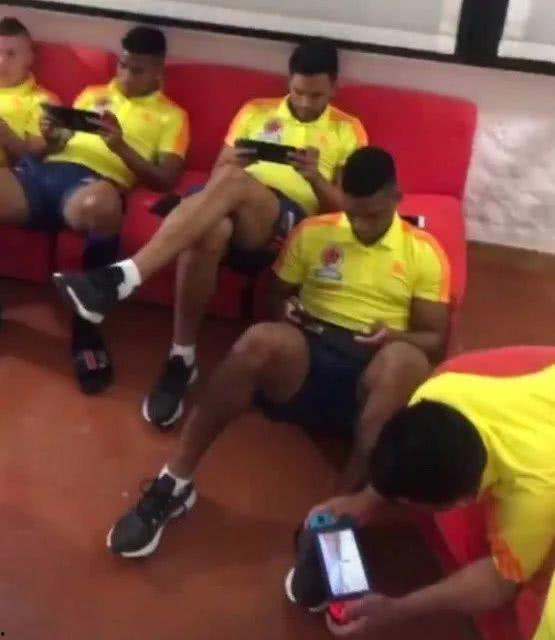 世界杯讲解员爆料视频,讲解员爆料视频深度解析 第3张 世界杯讲解员爆料视频,讲解员爆料视频深度解析 第3张